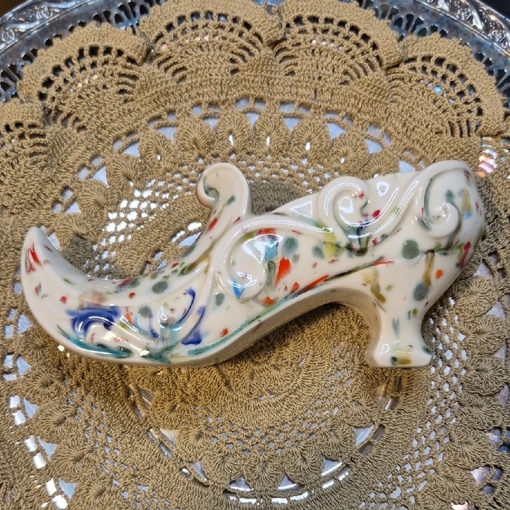 Colorful Ceramic Splatterware Shoe - Picture 3 of 10